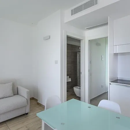Charming Ac In Apartman Stintino
